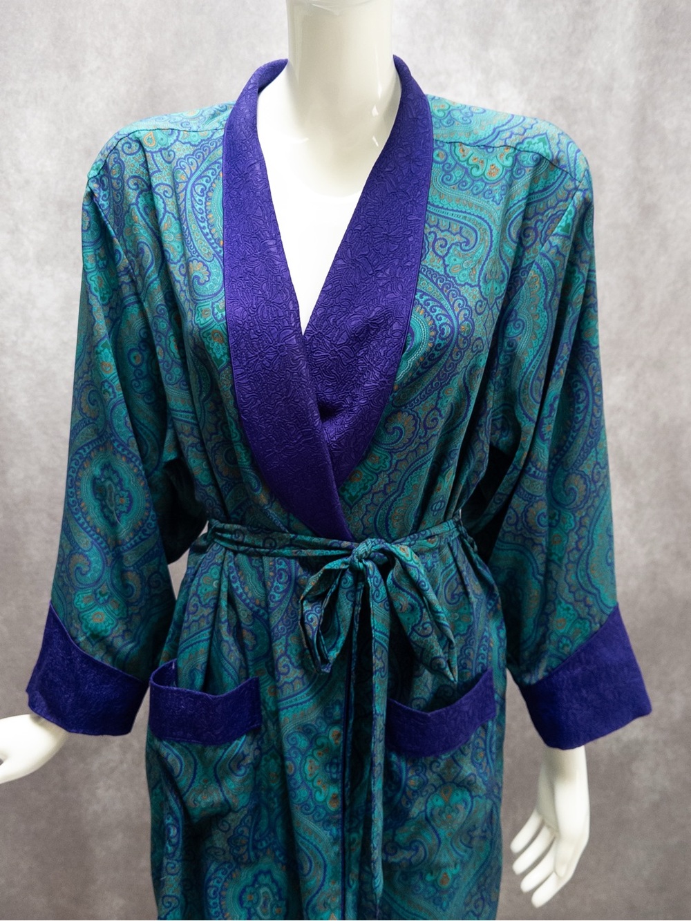 Vtg Victoria's Secret Gold Label Teal, Purple Paisley Satin Robe P/S